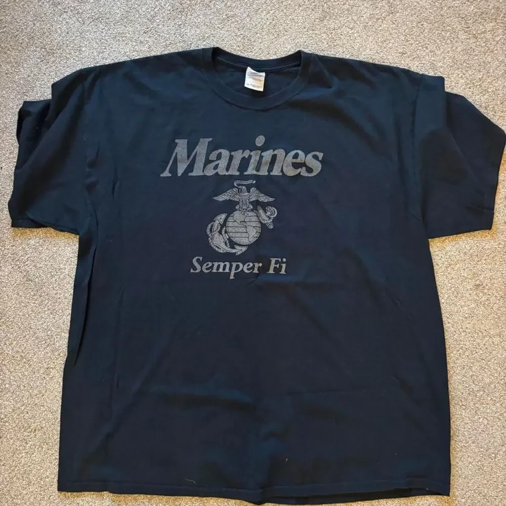 Unbranded Men's Black T-shirt